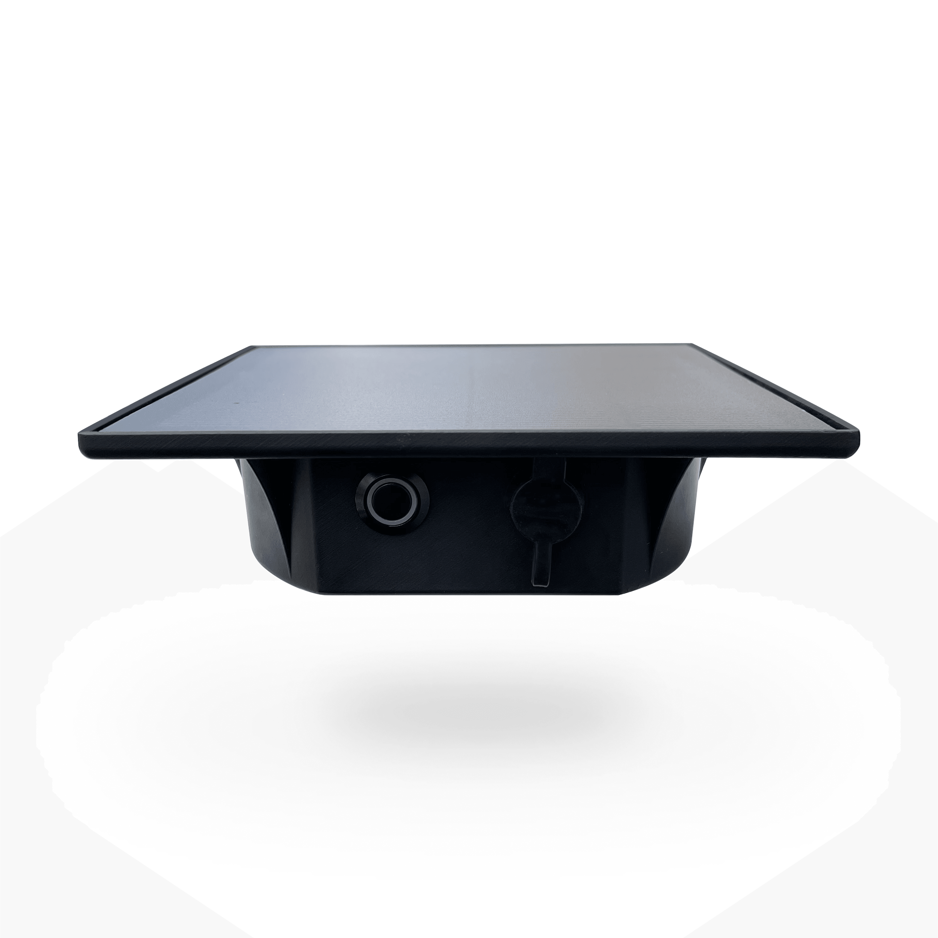 Akuasense 4G gateway, front view